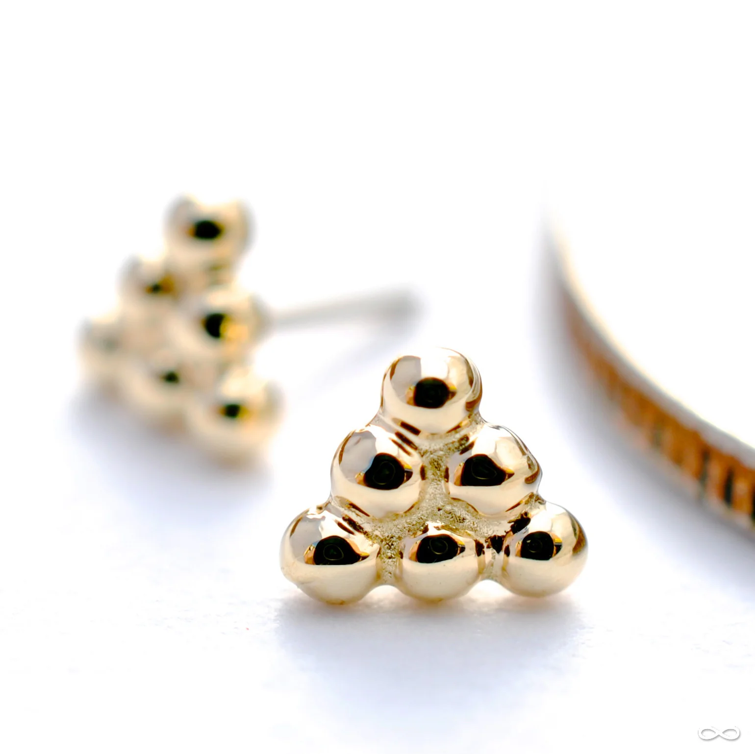6 Bead Triangle Cluster Press-fit End in Gold from BVLA - Image 4