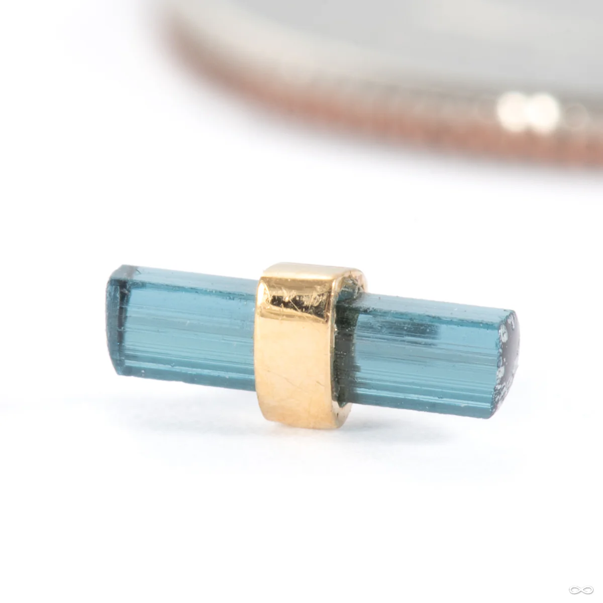 Bound by Love Press-fit End in Gold from Quetzalli - Image 5
