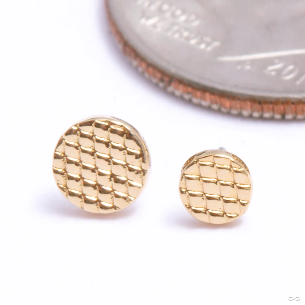 Disc of Dragon Press-fit End in Gold from Auris Jewellery - Image 2