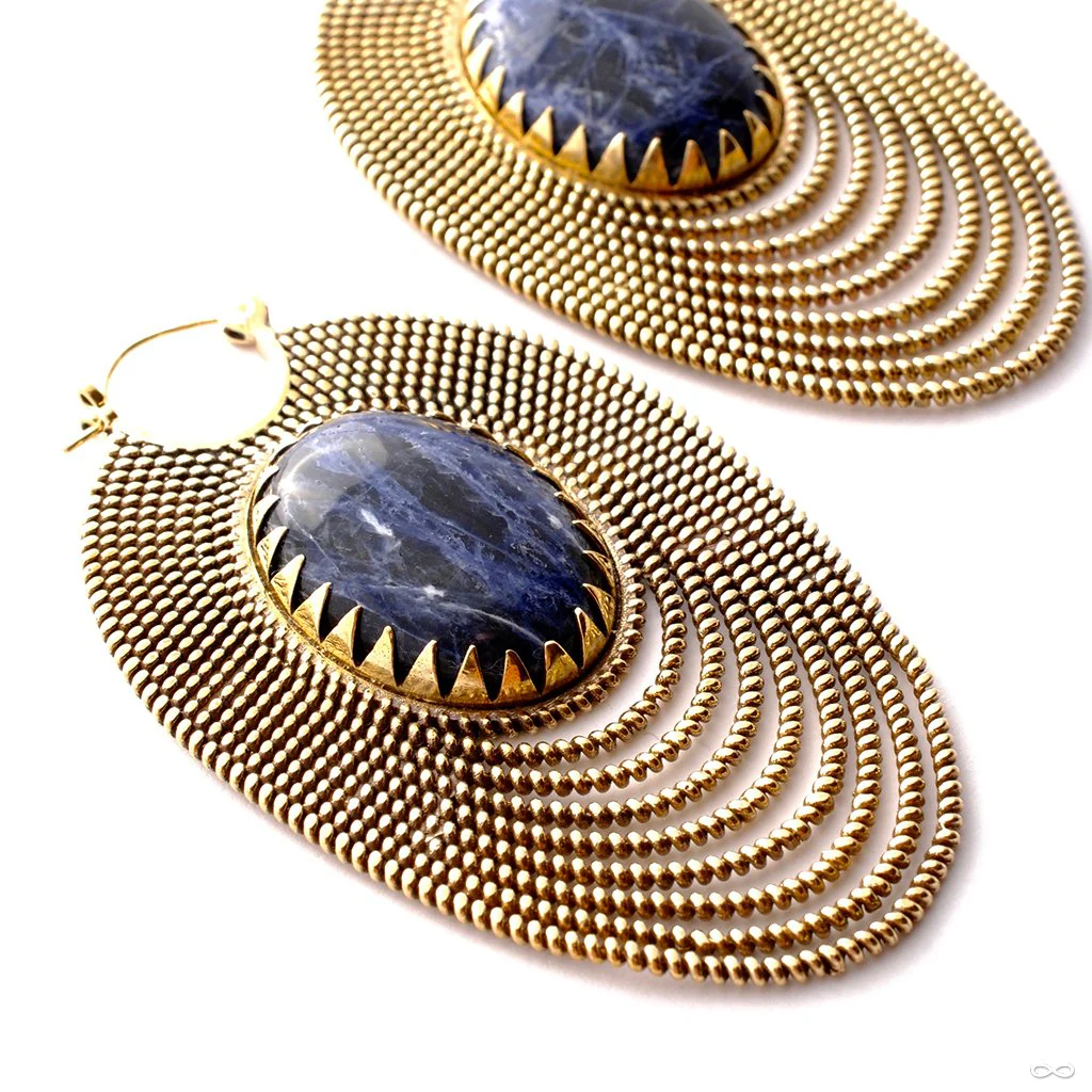 Epaulette Earrings with Stone from Tawapa - Image 2