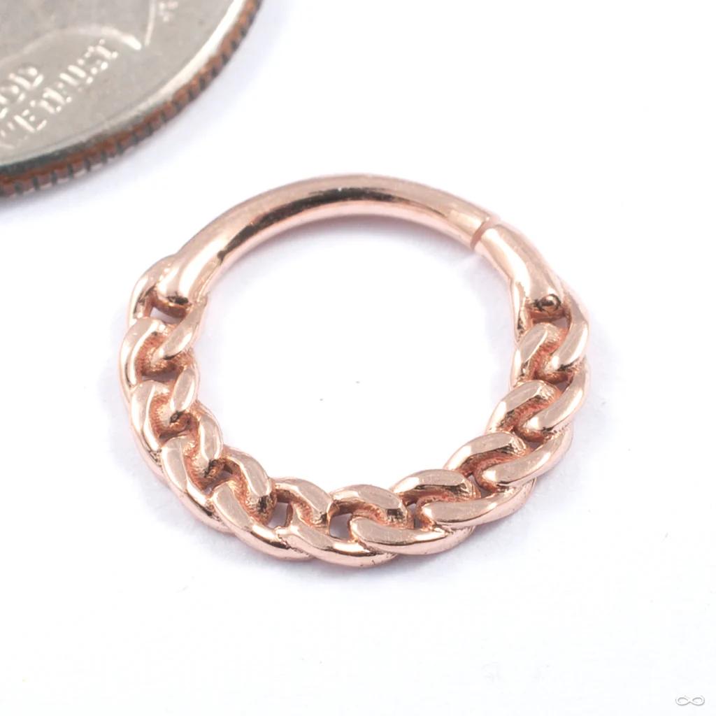 Flat Chain Seam Ring in Gold from Tawapa - Image 2