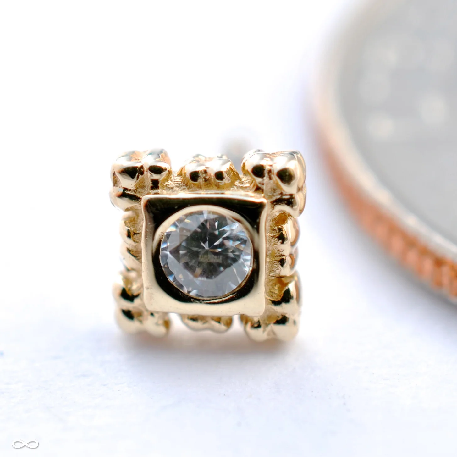Flourish Illusion Press-fit End in Gold from BVLA - Image 5