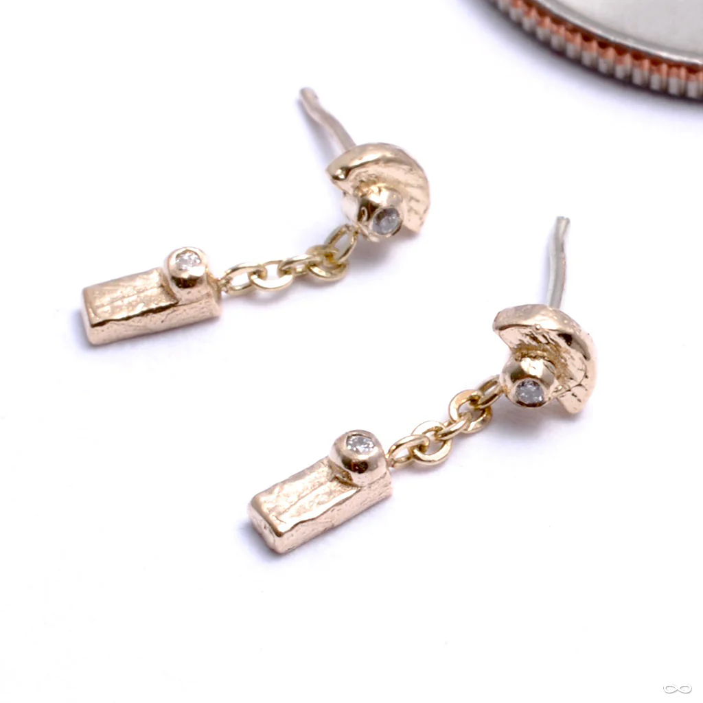 Half Full Stone Dottie with Drip Press-fit End in Gold from Pupil Hall - Image 4