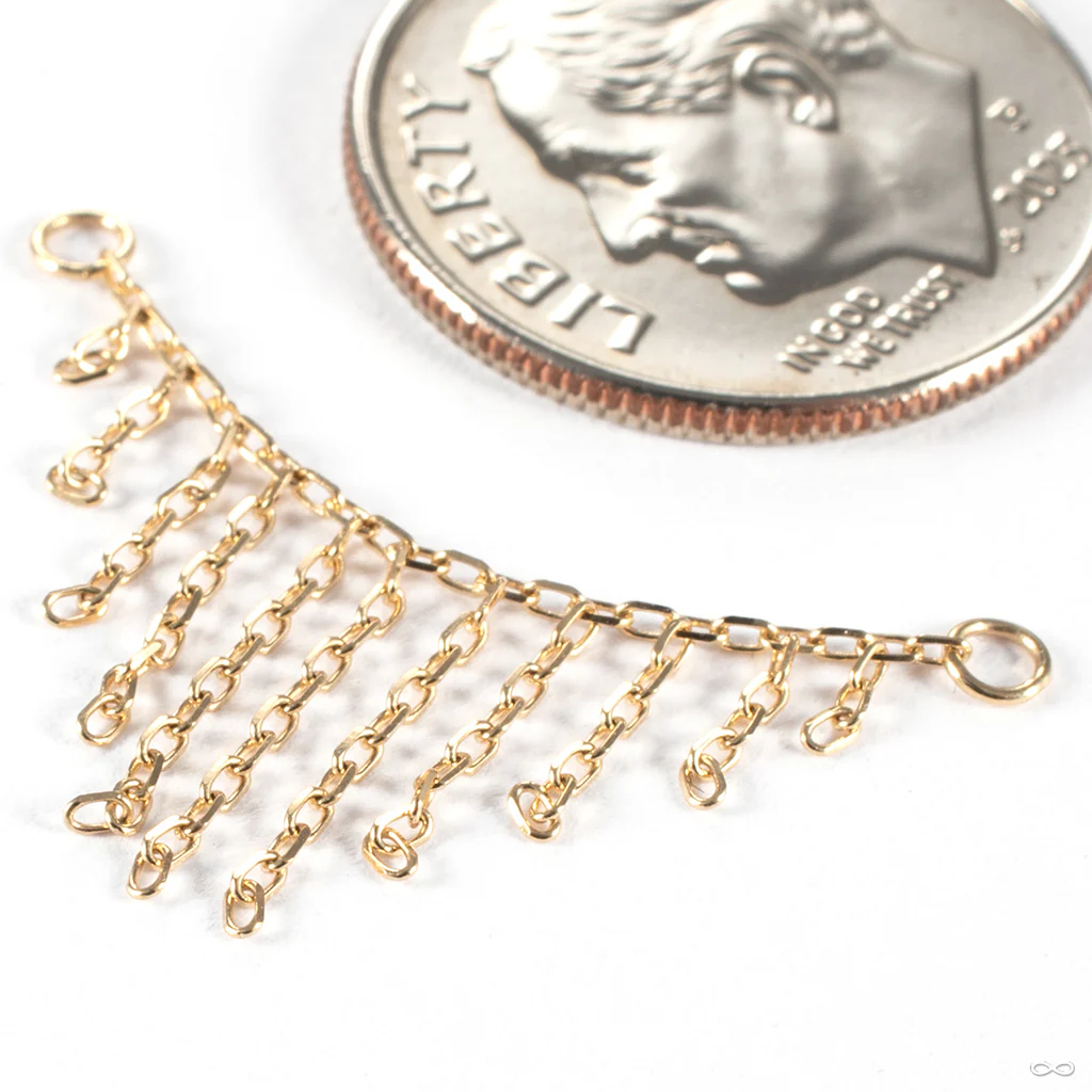 Hera Chain in Gold from Modern Mood - Image 3