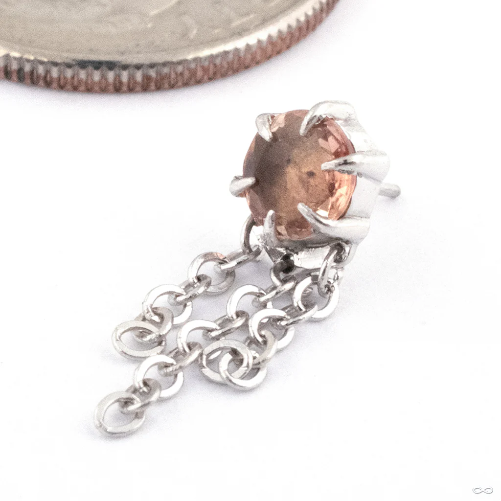 Illuminate with Chains Press-fit End in Gold from Maya Jewelry - Image 4