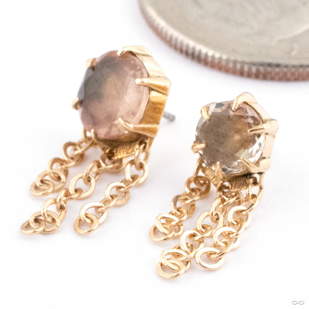 Illuminate with Chains Press-fit End in Gold from Maya Jewelry - Image 8