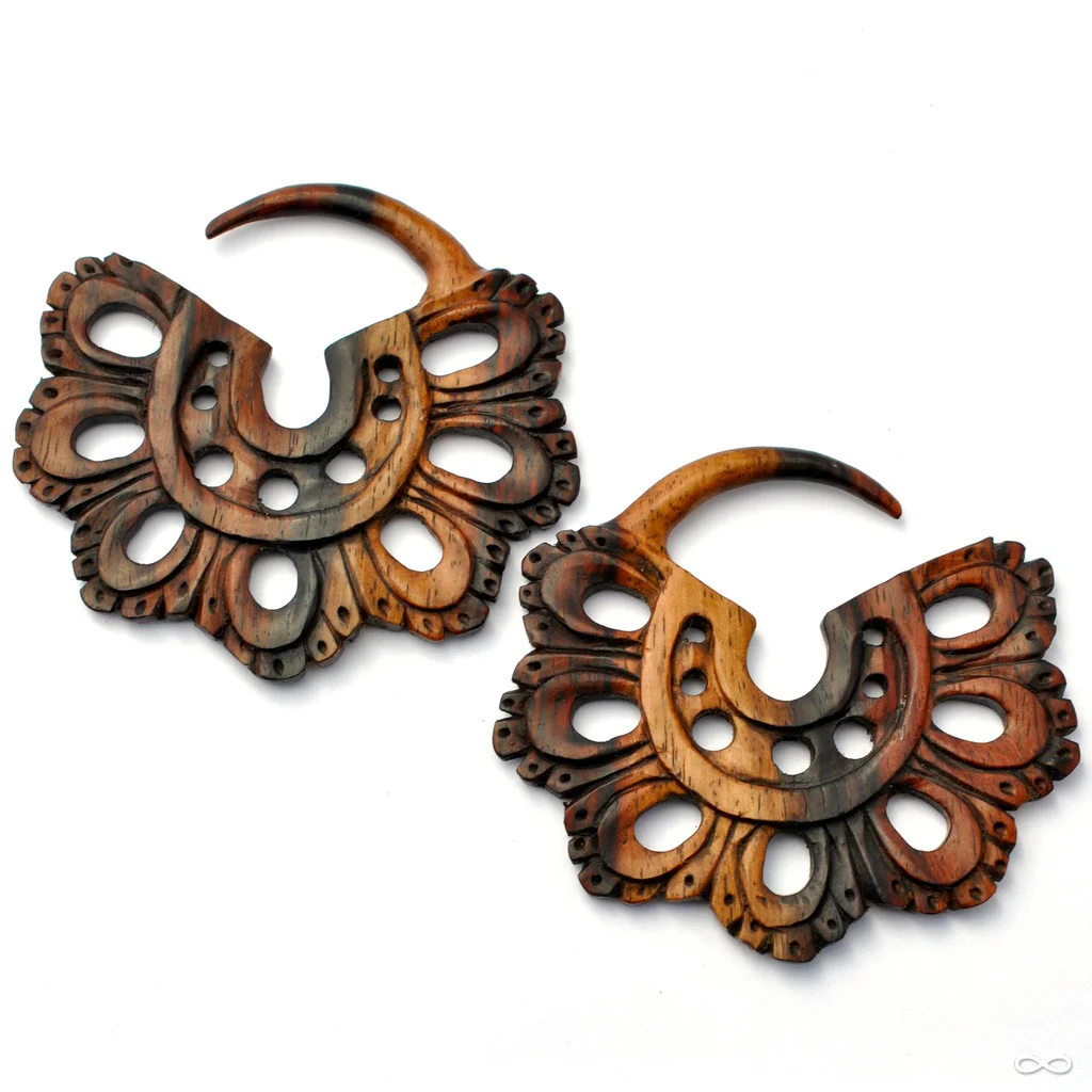 Iwan in Wood from Maya Jewelry - Image 4