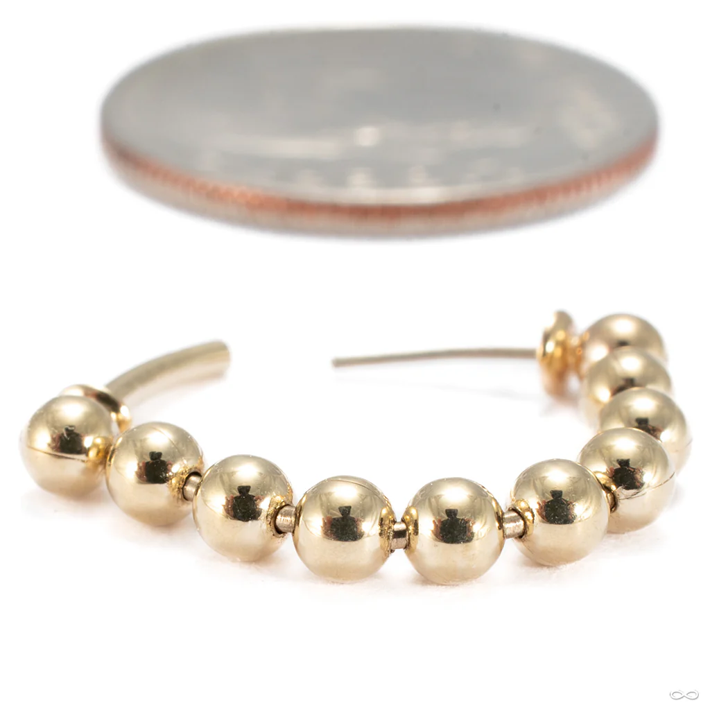 Just A Peek Mega Press-fit Ring in Gold from Pupil Hall - Image 2
