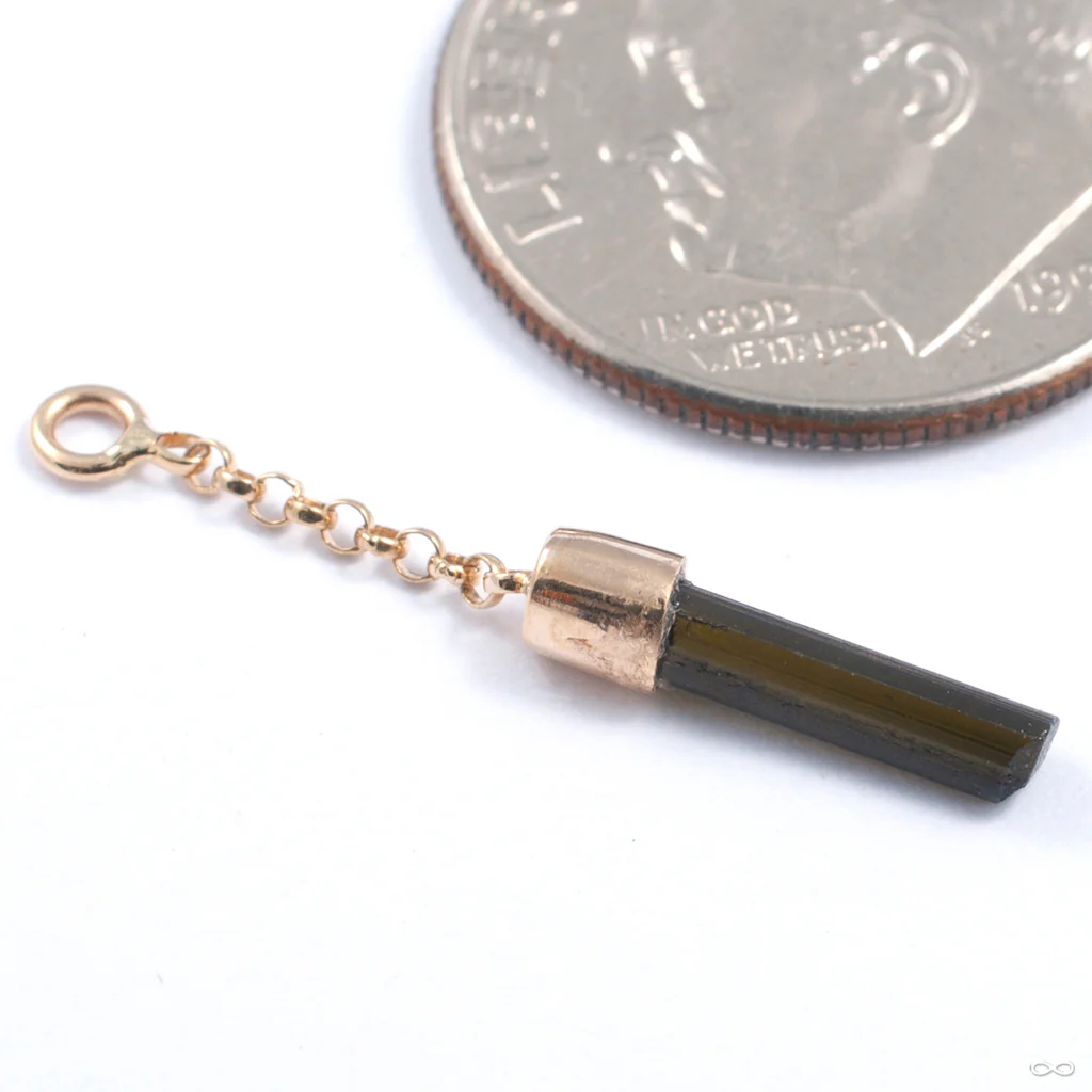 Kiss Me Charm in Gold from Quetzalli - Image 3
