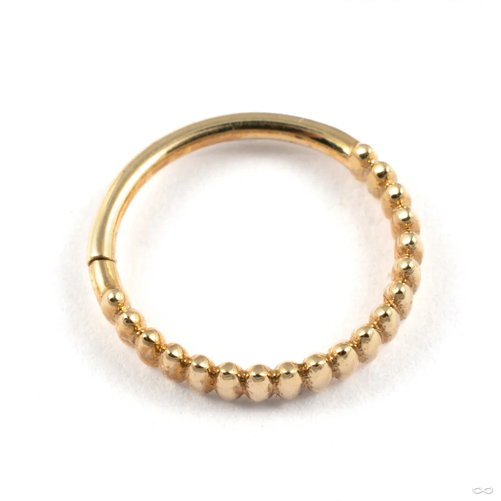 Linear Seam Ring in Gold from Tawapa - Image 3