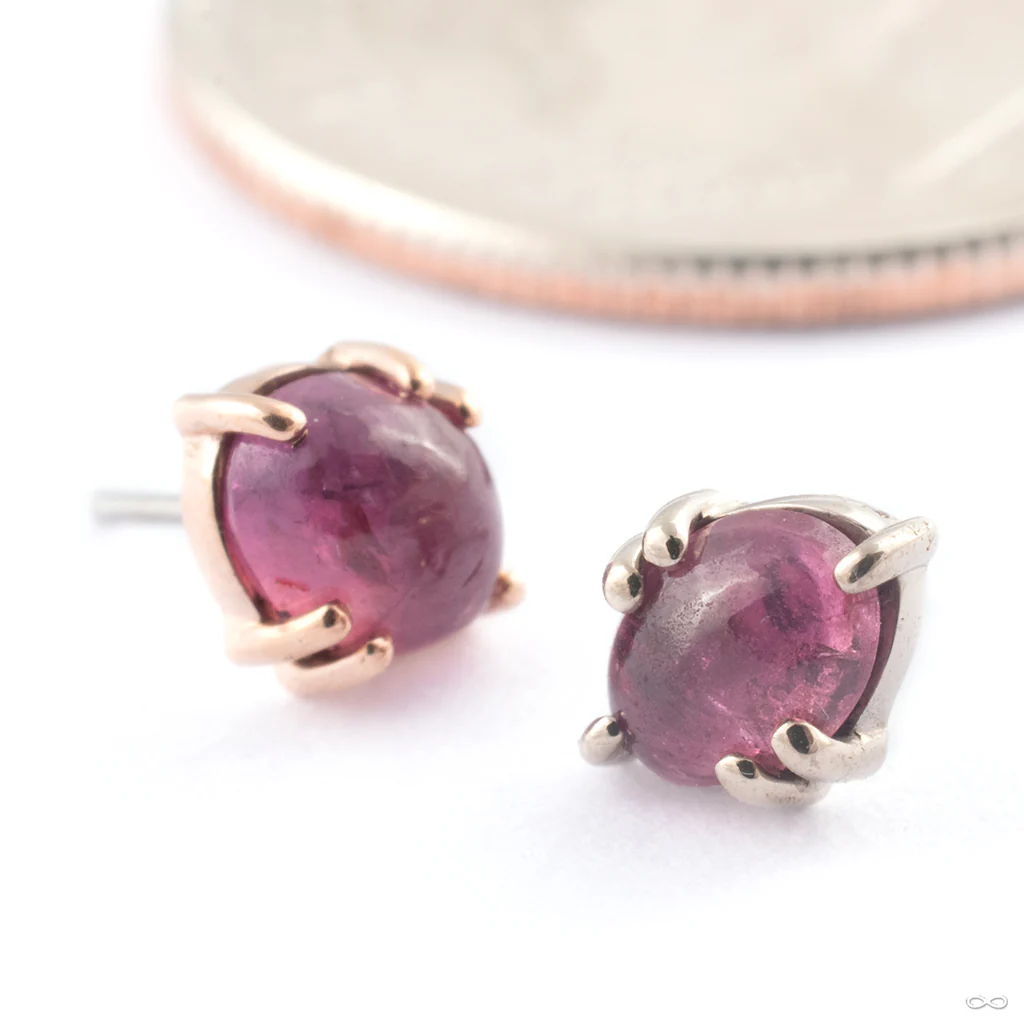 Prong-set Cabochon Press-fit End in Gold from Mettle and Silver
