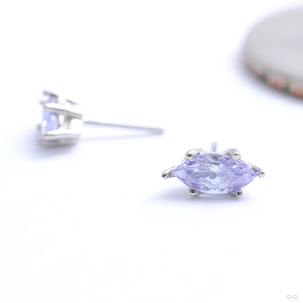 Prong-set Marquise Press-fit End in Gold from Anatometal - Image 6