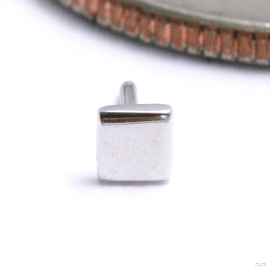 Rhombus Press-fit End in Gold from Auris Jewellery - Image 2