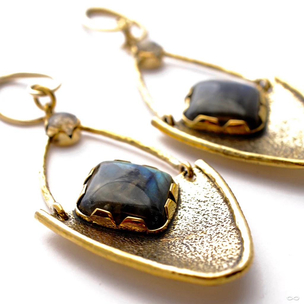 Small Jaws with Labradorite from Diablo Organics - Image 3