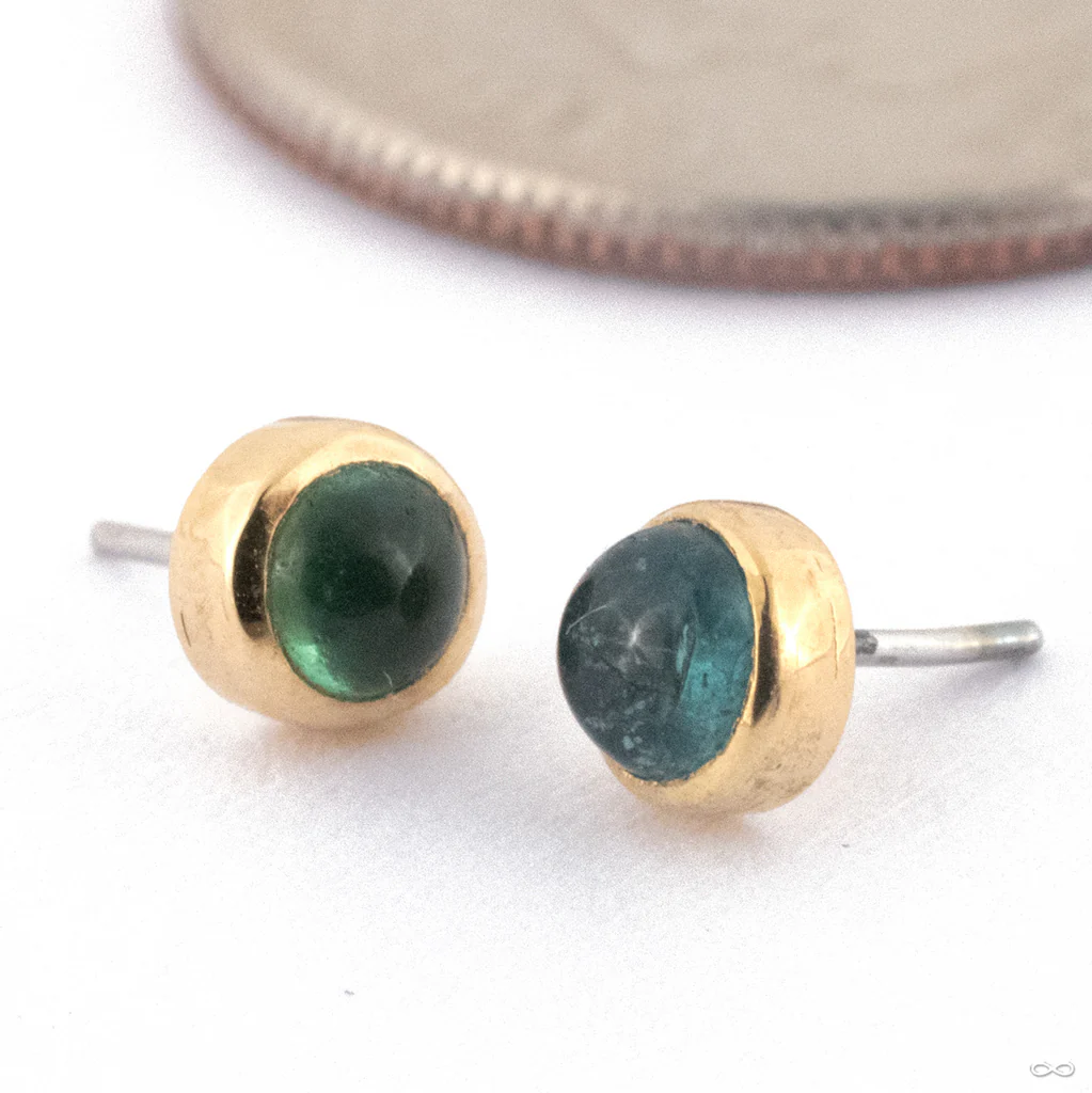 Tourmaline Round Cabochon Press-fit End in Gold from Quetzalli
