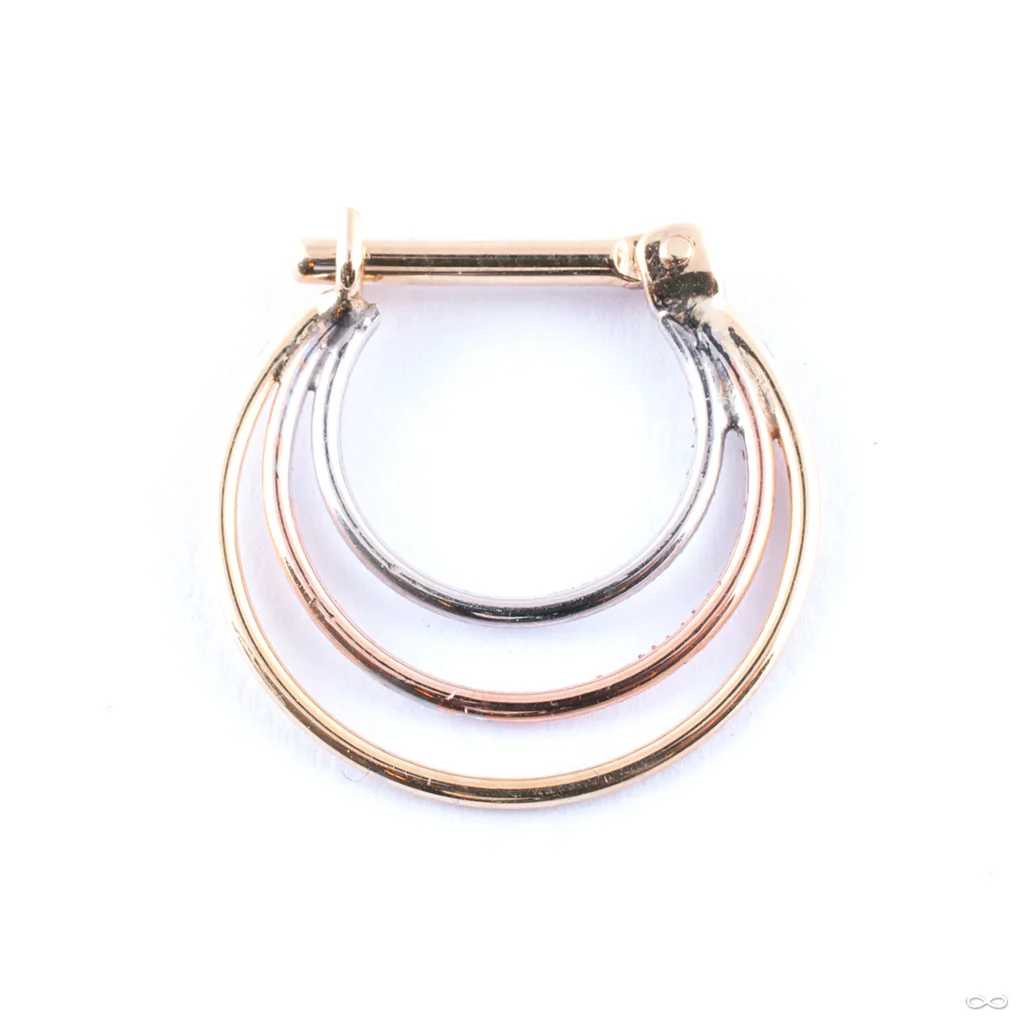 Tri-tone Brilliant Soul Hinged Ring in Gold from Quetzalli - Image 3