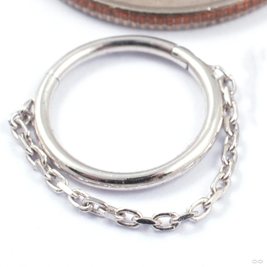 Yunona Clicker in Gold from Auris Jewellery - Image 3